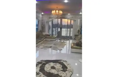 شقة - 3 غرف نوم - 3 حمامات للايجار في شارع كورنيش النيل - المعادي - حي المعادي - القاهرة