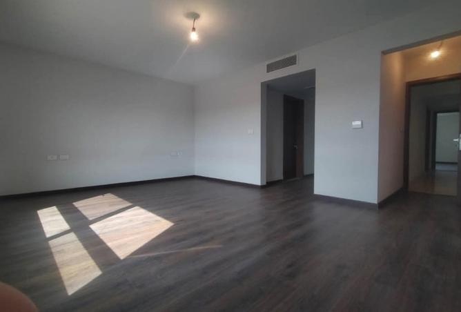 8024263 - Property Image 2