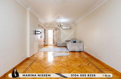 Apartment - 3 Bedrooms - 1 Bathroom for rent in Mohamed Fawzy Moaz St. - Smouha - Hay Sharq - Alexandria
