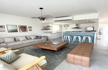 Chalet - 2 Bedrooms - 2 Bathrooms for sale in Jefaira - Ras Al Hekma - North Coast