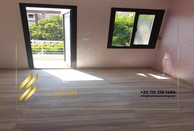 7903700 - Property Image 3