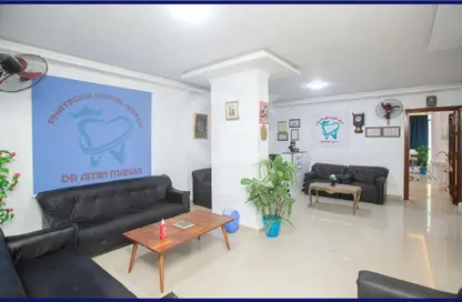 Office Space - Studio - 1 Bathroom for sale in Al Saaa Square - Victoria - Hay Awal El Montazah - Alexandria