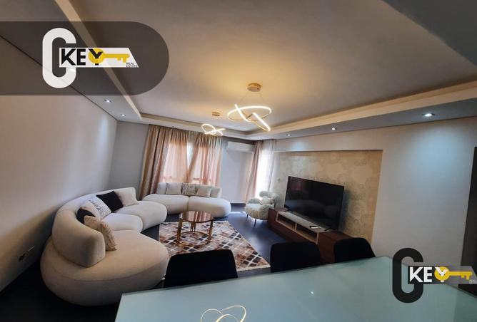 8042778 - Property Image 2
