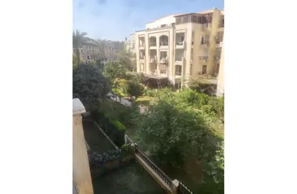 Apartment - 3 Bedrooms - 2 Bathrooms for sale in Hadayek Al Mohandessin - 4th District - Sheikh Zayed City - Giza