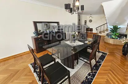 Penthouse - 3 Bedrooms - 3 Bathrooms for sale in Sarayat Al Maadi - Hay El Maadi - Cairo