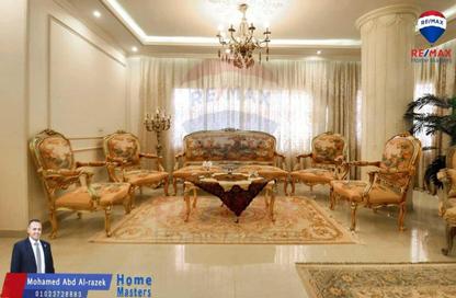 Apartment - 3 Bedrooms - 2 Bathrooms for sale in Al Hoda Wa Al Nor Street - Al Mansoura - Al Daqahlya