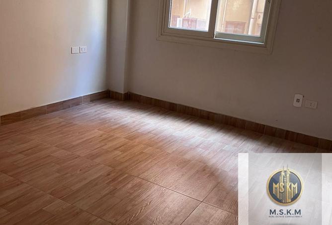 8546305 - Property Image 2