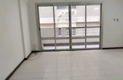 Apartment - 2 Bedrooms - 2 Bathrooms for sale in Al Merghany St. - Ard El Golf - Heliopolis - Masr El Gedida - Cairo