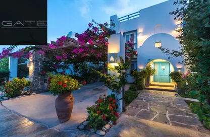 Penthouse - 3 Bedrooms - 2 Bathrooms for sale in Mountain View - Ras Al Hekma - North Coast