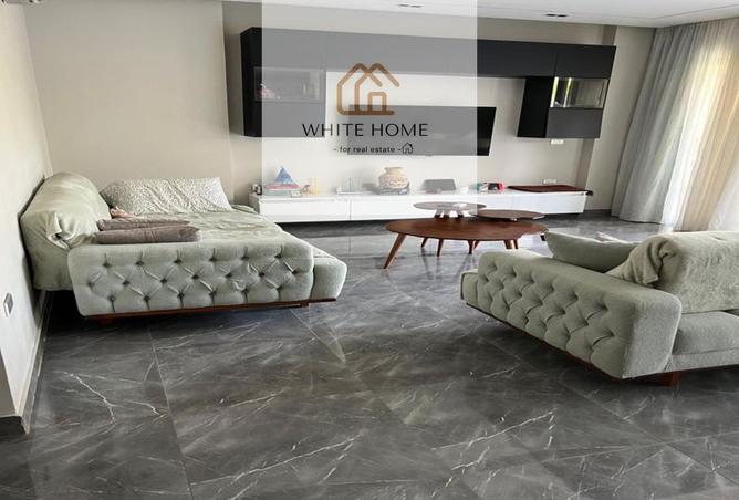 8166106 - Property Image 2