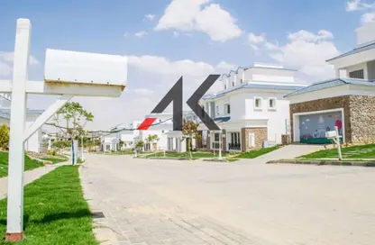 Villa - 4 Bedrooms - 4 Bathrooms for sale in Mountain View 2 - 5th Settlement Compounds - The 5th Settlement - New Cairo City - Cairo