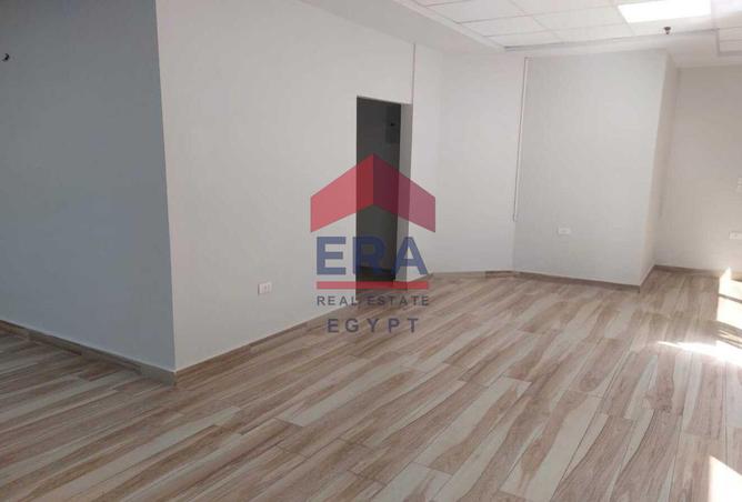 8106980 - Property Image 3