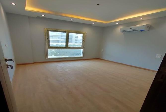 8100975 - Property Image 2