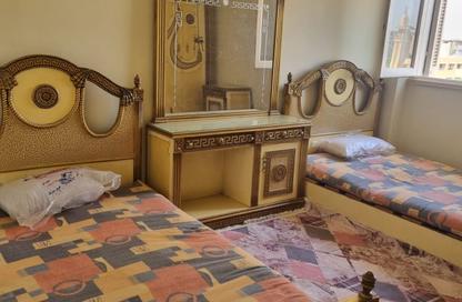 Apartment - 2 Bedrooms - 1 Bathroom for rent in 1st District - Sheikh Zayed City - Giza