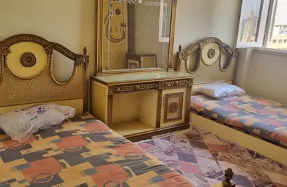 Apartment - 2 Bedrooms - 1 Bathroom for rent in 1st District - Sheikh Zayed City - Giza
