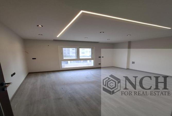 8278869 - Property Image 2