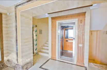 Villa - 7+ Bedrooms - 7+ Bathrooms for rent in El Rehab Extension - Al Rehab - New Cairo City - Cairo