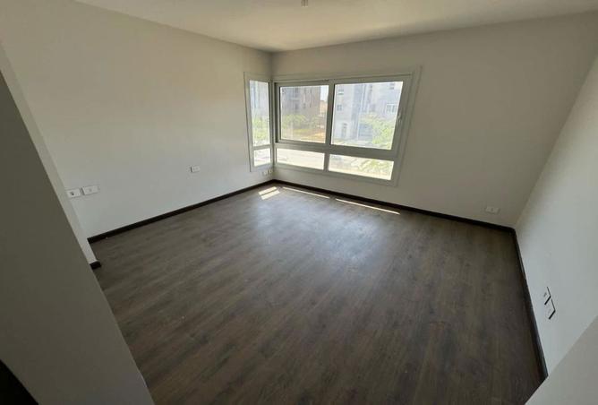 8280511 - Property Image 2