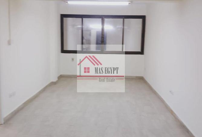 8313645 - Property Image 3