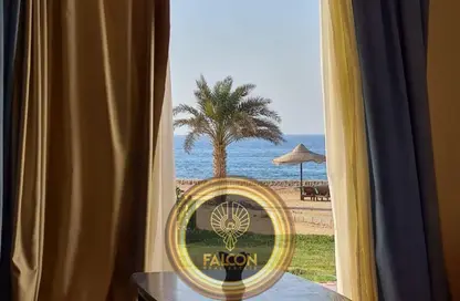 فيلا - 5 غرف نوم - 4 حمامات للبيع في لافيستا راي - لافيستا - العين السخنة - السويس