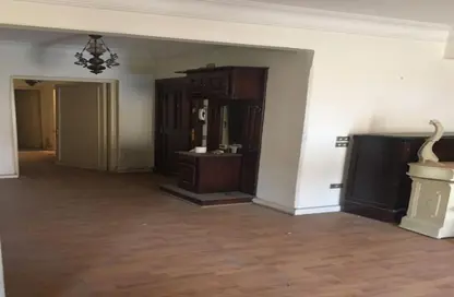 Whole Building - 3 Bedrooms - 3 Bathrooms for sale in Salah Salem St. - Roxy - Heliopolis - Masr El Gedida - Cairo