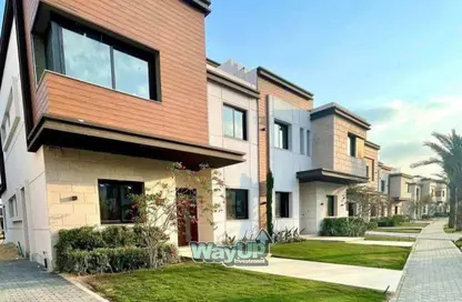 Villa - 3 Bedrooms - 3 Bathrooms for sale in Azzar - 5th Settlement Compounds - The 5th Settlement - New Cairo City - Cairo