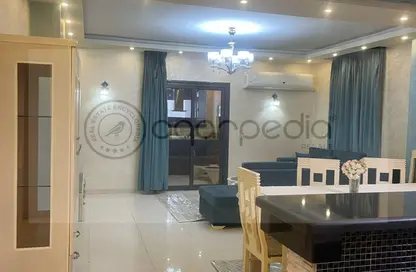 شقة - 3 غرف نوم - 2 حمامات للايجار في البنفسج - مدينة القاهرة الجديدة - القاهرة