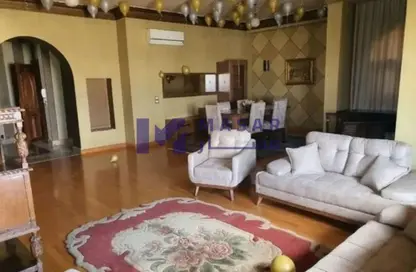 Apartment - 3 Bedrooms - 3 Bathrooms for rent in Orouba Axis - Area A - Ganoob El Acadimia - New Cairo City - Cairo