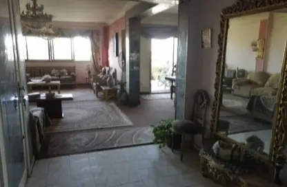 شقة - 3 غرف نوم - 3 حمامات للبيع في شارع الدكتور حسان ابراهيم - المنطقة السادسة - مدينة نصر - القاهرة شقة - 3 غرف نوم - 3 حمامات للبيع في شارع الدكتور حسان ابراهيم - المنطقة السادسة - مدينة نصر - القاهرة