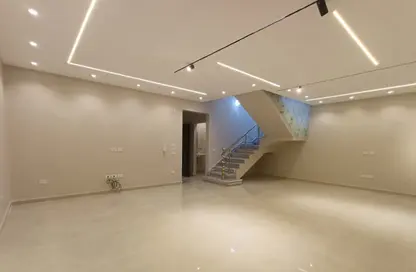 تاون هاوس - 4 غرف نوم - 4 حمامات للايجار في كونتيننتال ريزيدنس - كمبوندات الشيخ زايد - الشيخ زايد - الجيزة