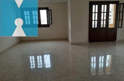 شقة - 3 غرف نوم - 2 حمامات للبيع في طيبة جاردنز - التوسعات الشمالية - مدينة 6 أكتوبر - الجيزة
