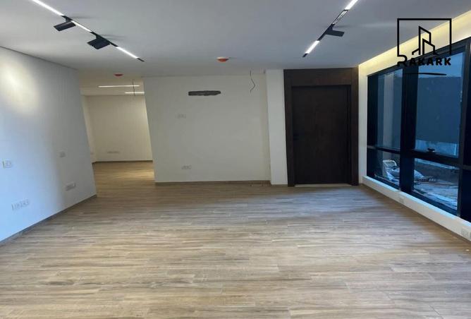 8470687 - Property Image 3