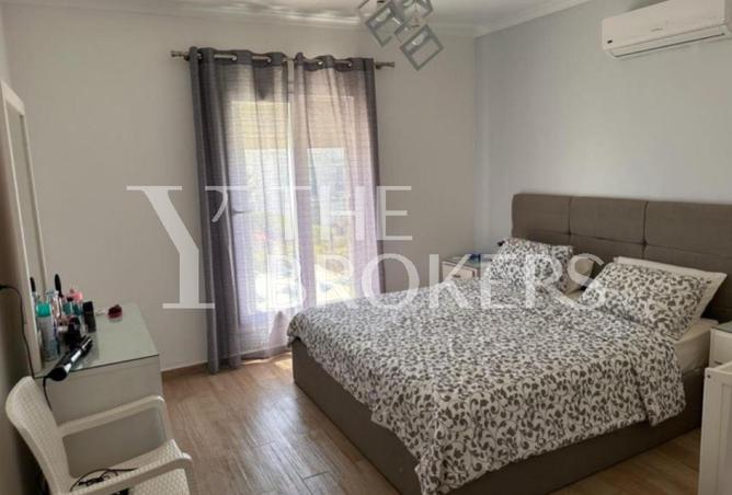 8196548 - Property Image 2