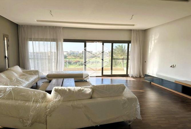 8240146 - Property Image 2