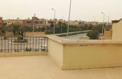منزل مزدوج - 4 غرف نوم - 3 حمامات للبيع في صن رايز - المستثمرين الجنوبية - مدينة القاهرة الجديدة - القاهرة