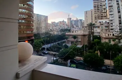 Apartment - 3 Bedrooms - 3 Bathrooms for sale in Glim - Hay Sharq - Alexandria