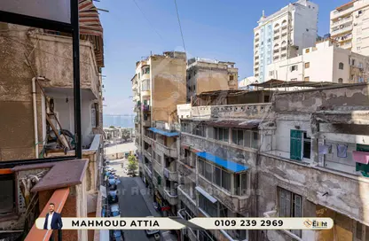 Apartment - 3 Bedrooms - 2 Bathrooms for sale in Al Geish Road - Azarita - Hay Wasat - Alexandria