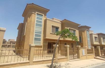 Villa - 5 Bedrooms - 5 Bathrooms for sale in Royal Meadows - Sheikh Zayed Compounds - Sheikh Zayed City - Giza