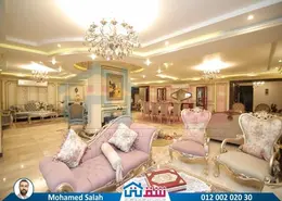 Apartment - 5 Bedrooms - 6 Bathrooms for sale in Mohamed Fawzy Moaz St. - Smouha - Hay Sharq - Alexandria