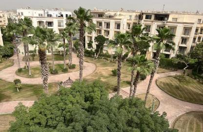 شقة - 4 غرف نوم - 2 حمامات للايجار في حدائق المهندسين - الحي الرابع - الشيخ زايد - الجيزة
