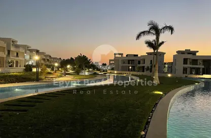 Townhouse - 3 Bedrooms - 3 Bathrooms for sale in Lake West - Sheikh Zayed Compounds - Sheikh Zayed City - Giza