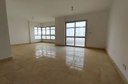 Apartment - 3 Bedrooms - 2 Bathrooms for sale in Madinaty - Cairo