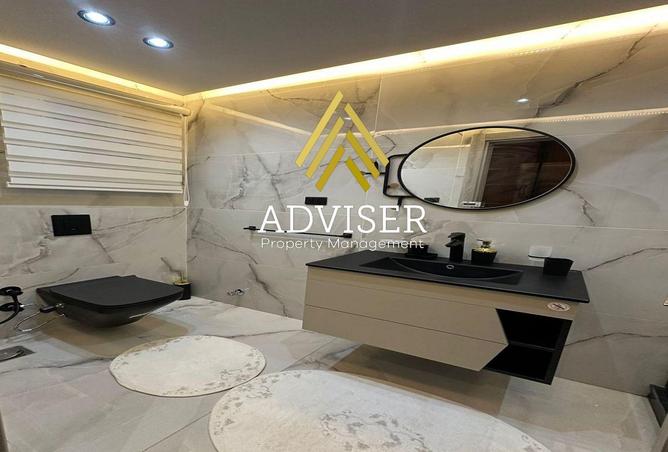 8239640 - Property Image 2