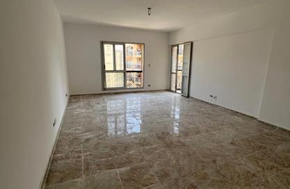 Apartment - 2 Bedrooms - 1 Bathroom for sale in El Rehab Extension - Al Rehab - New Cairo City - Cairo
