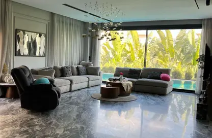 فيلا - 6 غرف نوم - 7 حمامات للبيع في جبيل - محور 26 يوليو - مدينة 6 أكتوبر - الجيزة