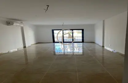 Apartment - 3 Bedrooms - 3 Bathrooms for rent in Moon Residences - Fifth Square - The 5th Settlement - New Cairo City - Cairo