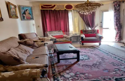 Apartment - 2 Bedrooms - 1 Bathroom for rent in Cornish El Nile St. - Maadi - Hay El Maadi - Cairo