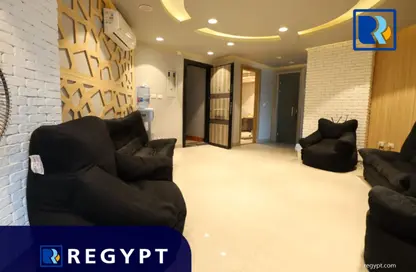 Office Space - Studio - 3 Bathrooms for rent in Zahraa Al Maadi St. - Degla - Hay El Maadi - Cairo