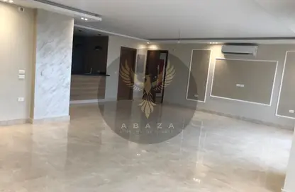 Apartment - 4 Bedrooms - 3 Bathrooms for rent in The Residences - Hyde Park - New Cairo City - Cairo