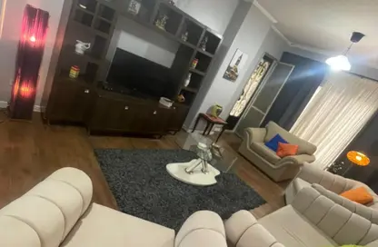 شقة - 2 غرف نوم - 2 حمامات للايجار في شارع ام كلثوم - الرحاب المرحلة الثالثة - الرحاب - مدينة القاهرة الجديدة - القاهرة